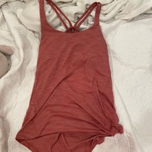 Size 6 lulu tank